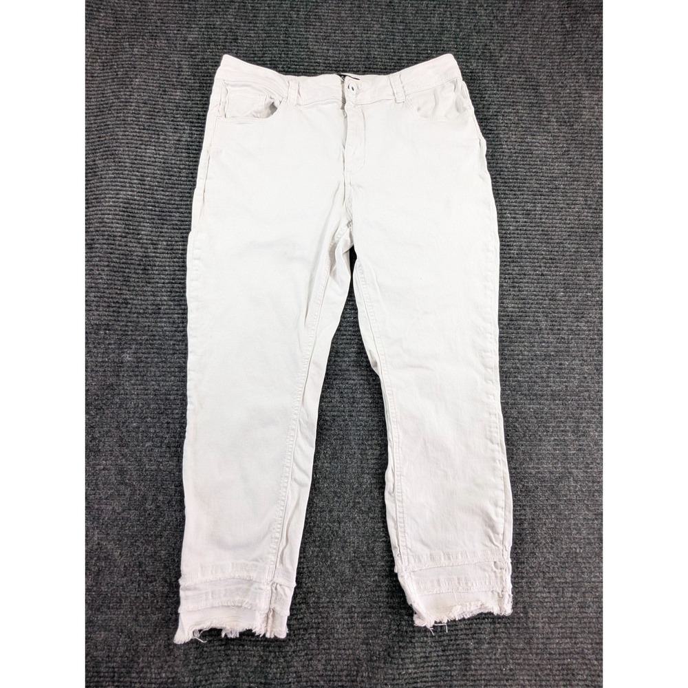 Charlie B Cropped Jeans Womens 12/12 White Mid Rise Frayed Hem Versatile Look